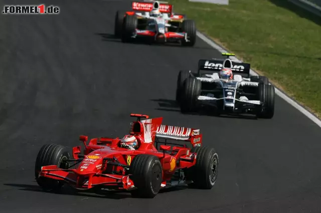 Foto zur News: 2008 stand wieder Räikkönen (P3) auf dem Podest, Felipe Massa kam von Startplatz drei im Rennen nur auf Rang 17