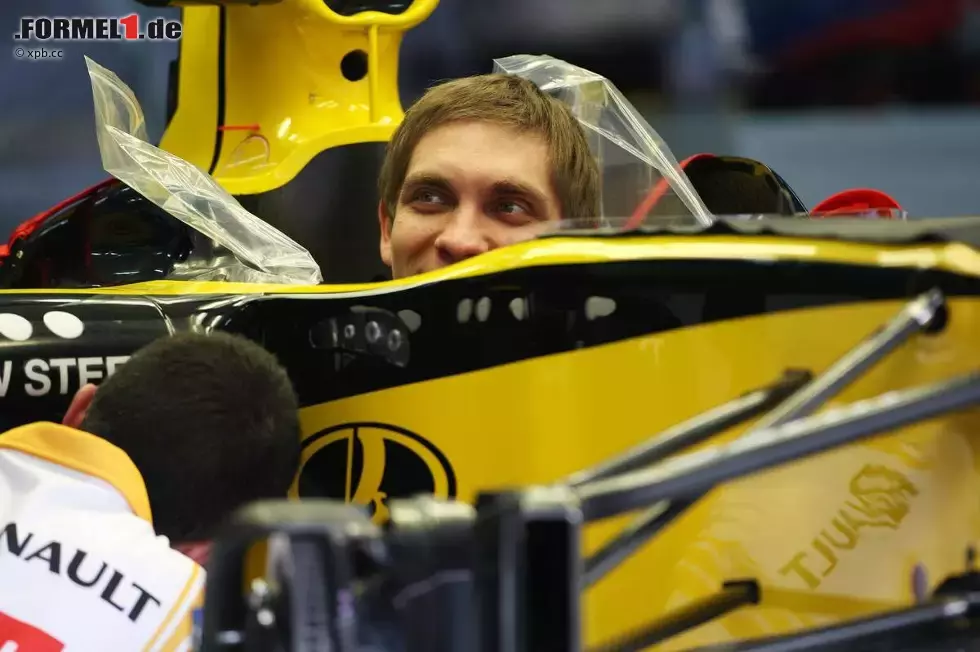 Foto zur News: Vitaly Petrov (Renault)