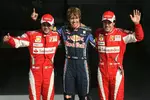 Foto zur News: Felipe Massa (Ferrari), Sebastian Vettel (Red Bull) und Fernando Alonso (Ferrari)