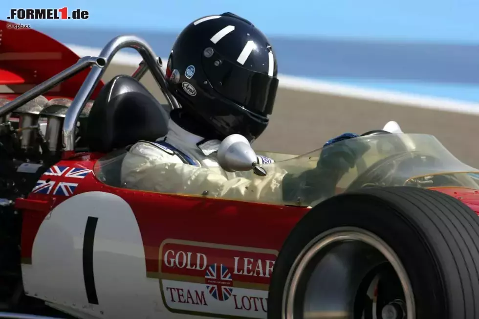 Foto zur News: Damon Hill im Lotus 49B