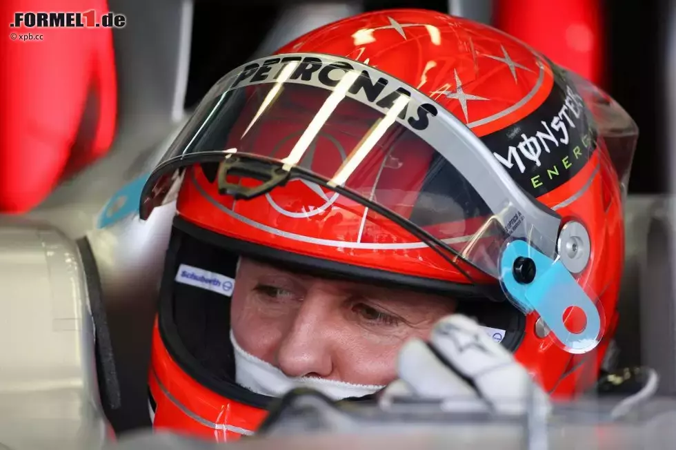 Foto zur News: Michael Schumacher (Mercedes) mit neuem Werbepartner