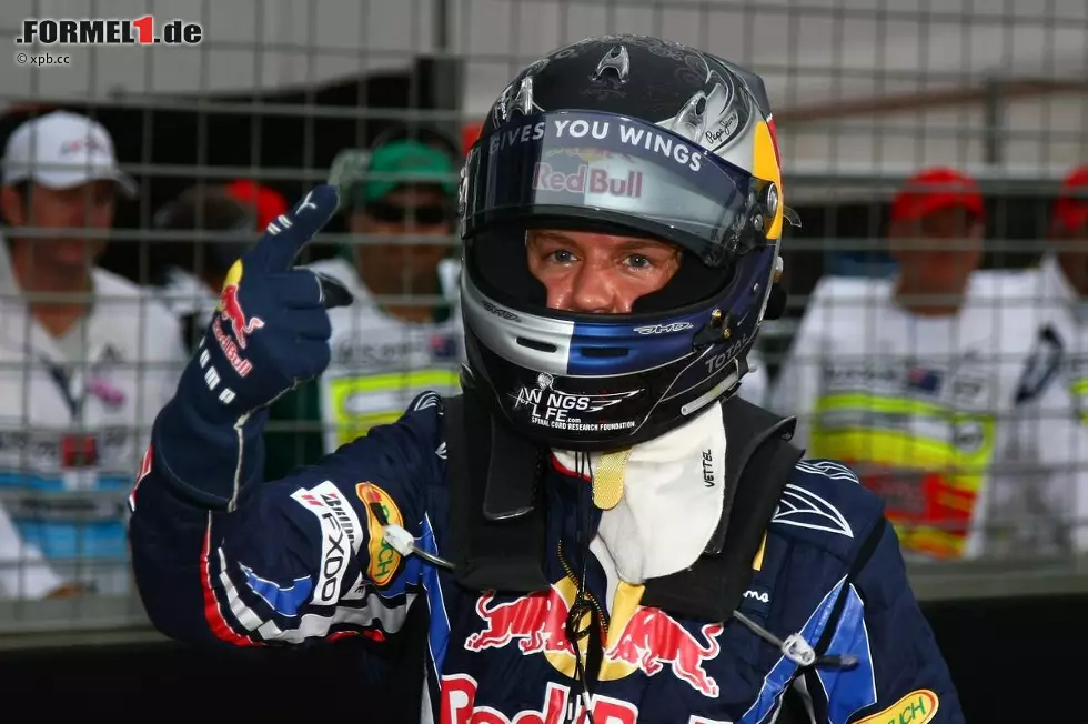 Foto zur News: Sebastian Vettel (Red Bull)