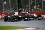 Gallerie: Heikki Kovalainen (Lotus) und Michael Schumacher (Mercedes)