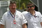 Foto zur News: Ross Brawn (Teamchef) und Nick Fry (Geschäftsführer)