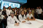 Foto zur News: Nick Heidfeld, Nico Rosberg und Michael Schumacher