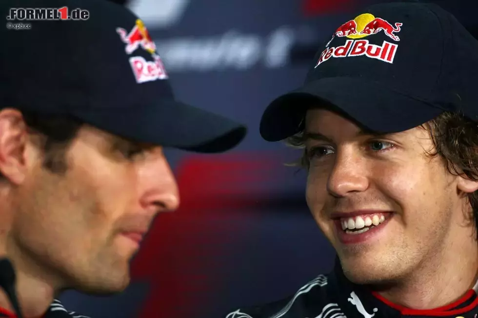 Foto zur News: Mark Webber (Red Bull) und Sebastian Vettel (Red Bull)