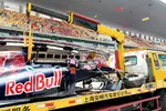 Foto zur News: Das Auto von Sébastien Buemi (Toro Rosso) ist zurück an der Box