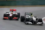 Foto zur News: Nico Rosberg (Mercedes) und Lewis Hamilton (McLaren)