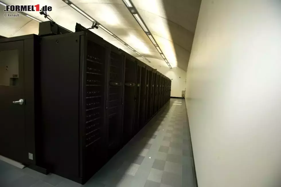 Foto zur News: Renaults Supercomputer &quot;Mistral&quot;