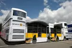 Foto zur News: Neues Renault-Motorhome