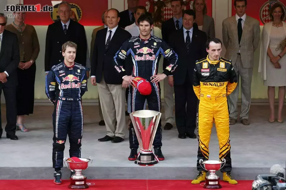 Foto zur News: Sebastian Vettel (Red Bull), Mark Webber (Red Bull) und Robert Kubica (Renault)