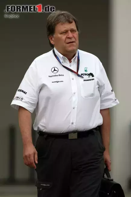 Foto zur News: Norbert Haug (Mercedes-Motorsportchef)