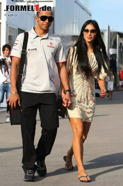 Foto zur News: Lewis Hamilton (McLaren) mit Freundin Nicole Scherzinger