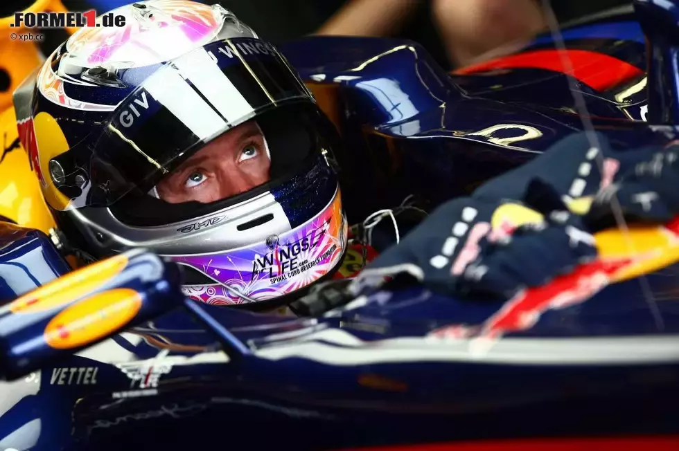 Foto zur News: Sebastian Vettel (Red Bull)