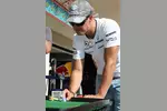 Foto zur News: Michael Schumacher (Mercedes) Nico Rosberg (Mercedes)