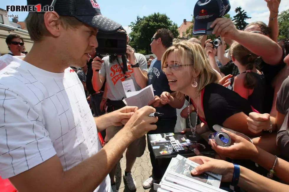 Foto zur News: Sebastian Vettel (Red Bull)