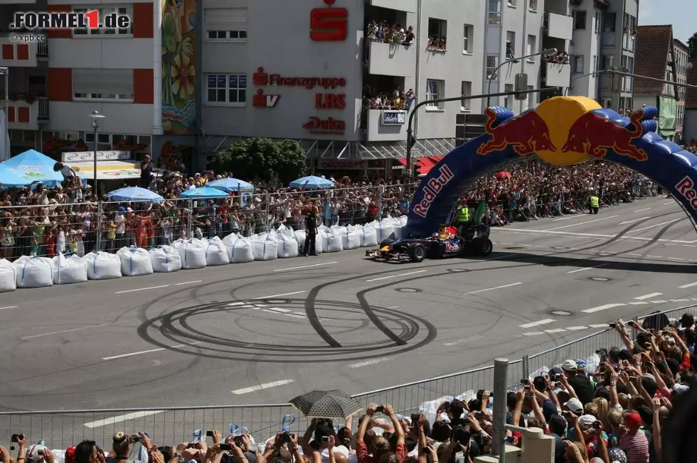 Foto zur News: Sebastian Vettel (Red Bull)