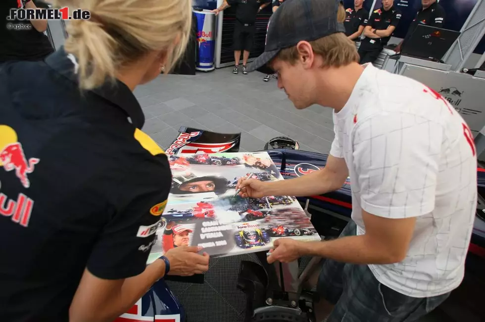 Foto zur News: Sebastian Vettel (Red Bull)