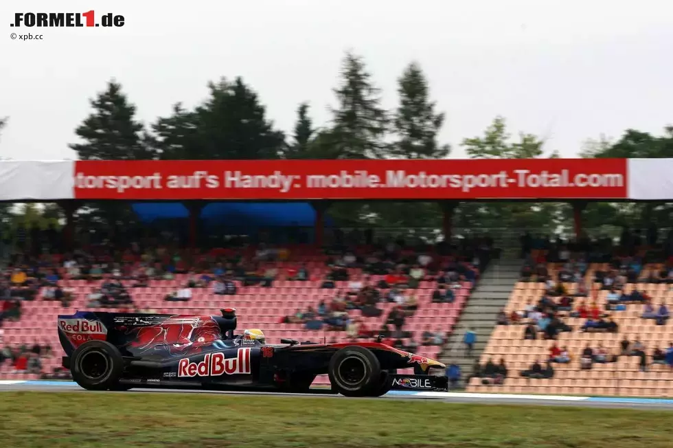 Foto zur News: Sébastien Buemi (Toro Rosso)