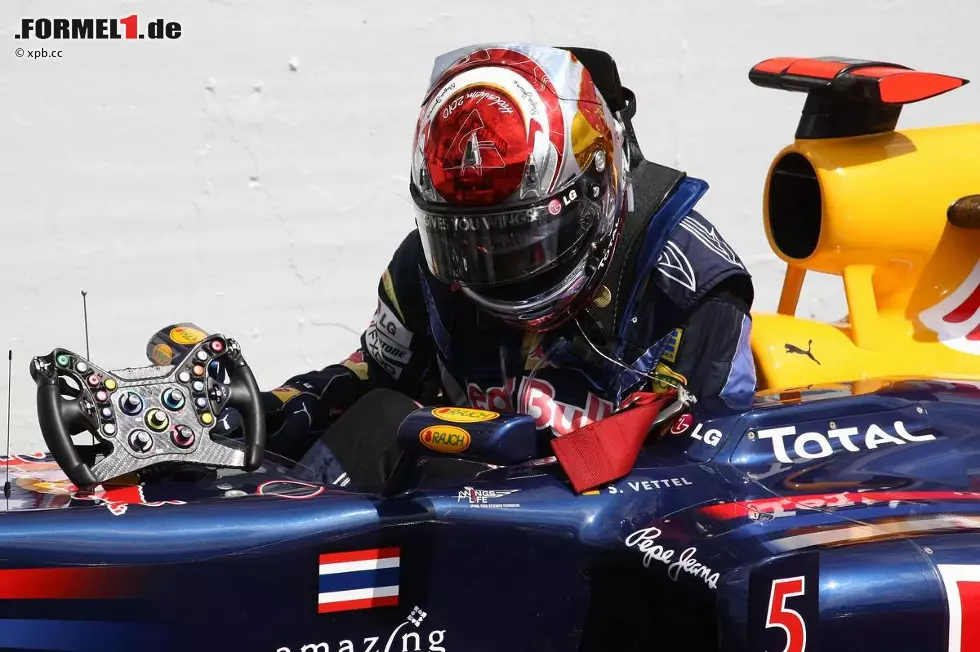 Foto zur News: Sebastian Vettel (Red Bull)