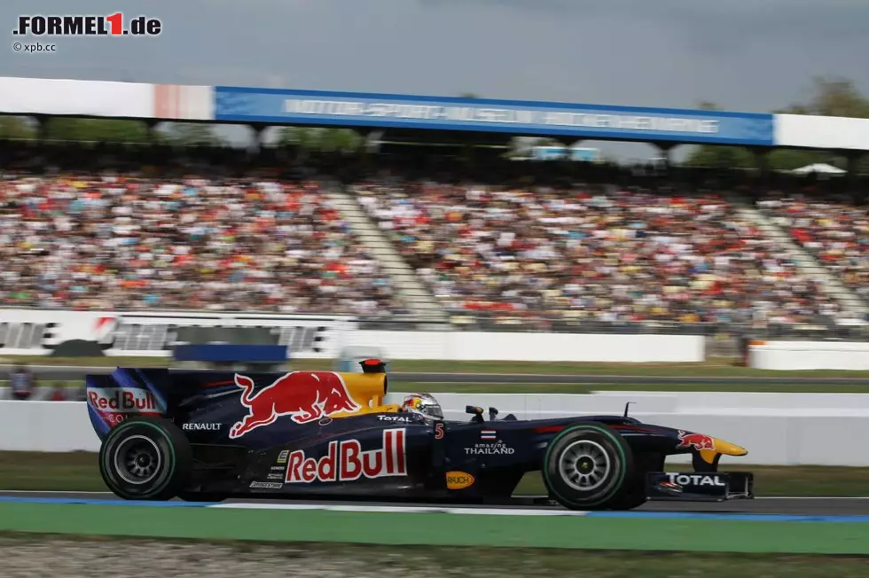 Foto zur News: Sebastian Vettel (Red Bull)