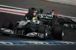 Foto zur News: Michael Schumacher (Mercedes), Nico Rosberg (Mercedes)