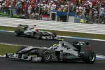 Foto zur News: Michael Schumacher (Mercedes), Nico Rosberg (Mercedes)