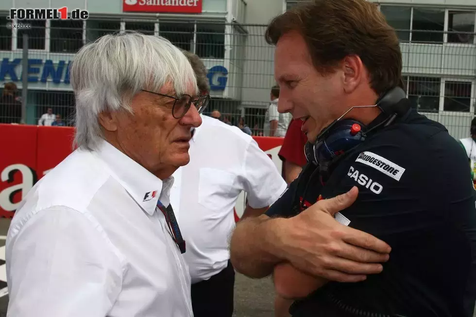 Foto zur News: Bernie Ecclestone (Formel-1-Chef) und Christian Horner (Teamchef)