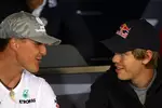 Foto zur News: Michael Schumacher (Mercedes) und Sebastian Vettel (Red Bull)