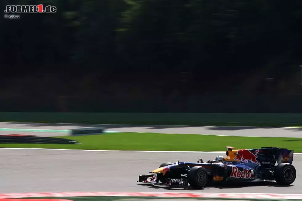 Foto zur News: Sebastian Vettel (Red Bull)