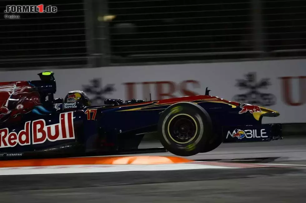 Foto zur News: Jaime Alguersuari (Toro Rosso)