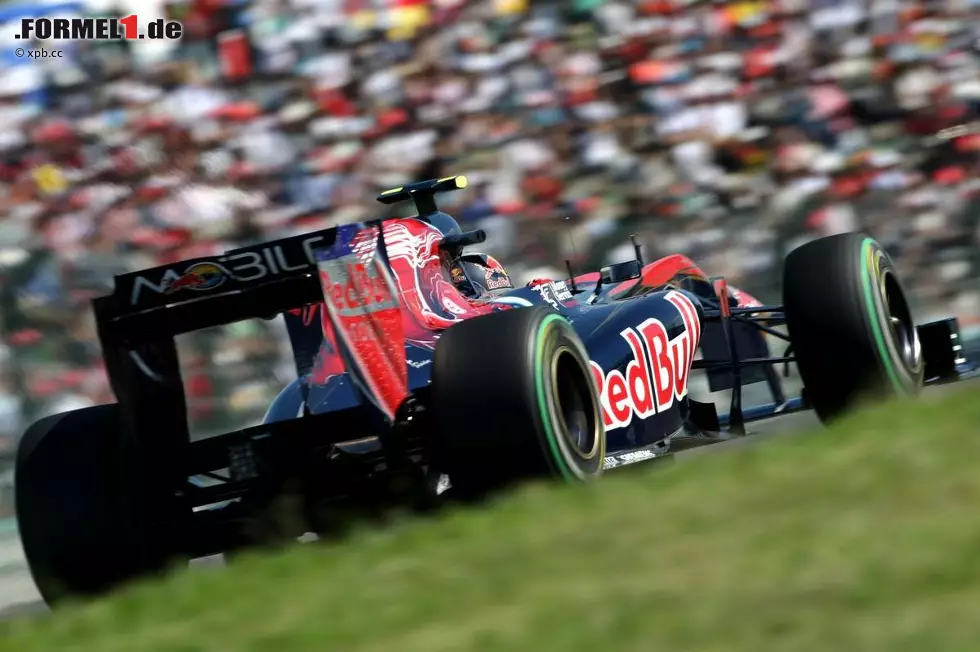 Foto zur News: Sébastien Buemi (Toro Rosso)