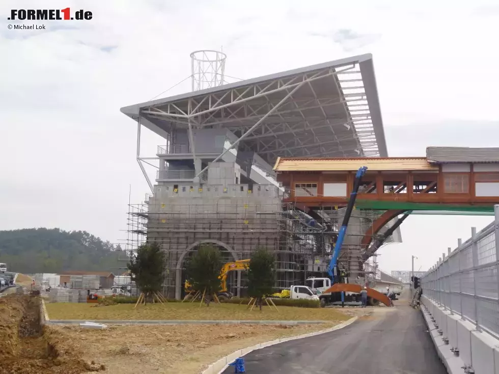 Foto zur News: Bauarbeiten in Yeongam/Südkorea, aufgenommen am 11. Oktober 2010