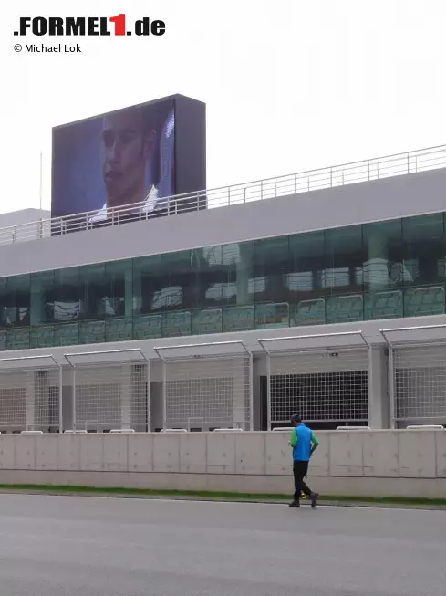 Foto zur News: Bauarbeiten in Yeongam/Südkorea, aufgenommen am 11. Oktober 2010