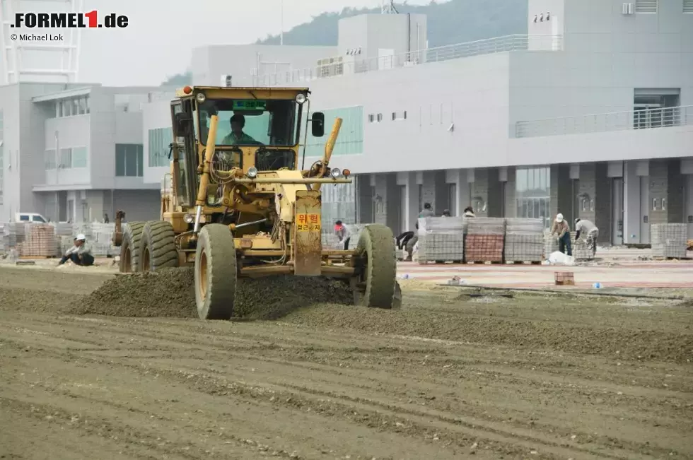 Foto zur News: Bauarbeiten in Yeongam/Südkorea, aufgenommen am 11. Oktober 2010