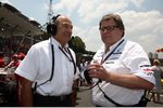 Foto zur News: Peter Sauber (Teamchef) und Norbert Haug (Mercedes-Motorsportchef)