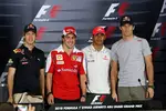 Foto zur News: Die WM-Kandidaten vor dem letzten Saisonrennen: Sebastian Vettel (Red Bull), Fernando Alonso (Ferrari), Lewis Hamilton (McLaren) und Mark Webber (Red Bull)