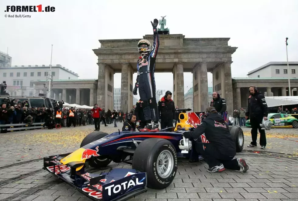 Foto zur News: Sebastian Vettel (Red Bull)