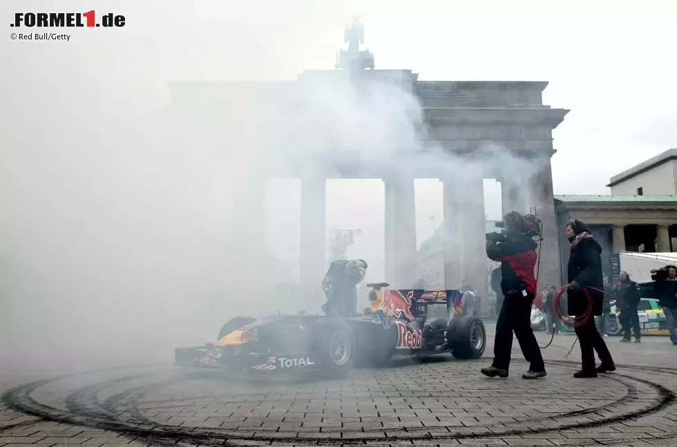 Foto zur News: Sebastian Vettel (Red Bull)