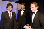 Foto zur News: Fernando Alonso (Ferrari), Mark Webber (Red Bull) und Christian Horner (Teamchef)