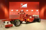 Foto zur News: Fernando Alonso und Felipe Massa