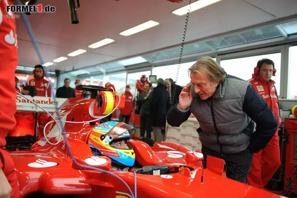 Foto zur News: Fernando Alonso beim Shakedown des Ferrari F150 mit letzten Tipps von Luca di Montezemolo (Präsident)