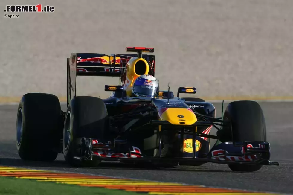 Foto zur News: Sebastian Vettel (Red Bull)