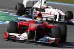 Gallerie: Felipe Massa (Ferrari) vor Sergio Perez (Sauber)