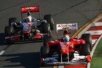 Gallerie: Jenson Button (McLaren) hinter Felipe Massa (Ferrari)