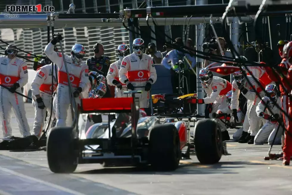 Foto zur News: Jenson Button (McLaren)