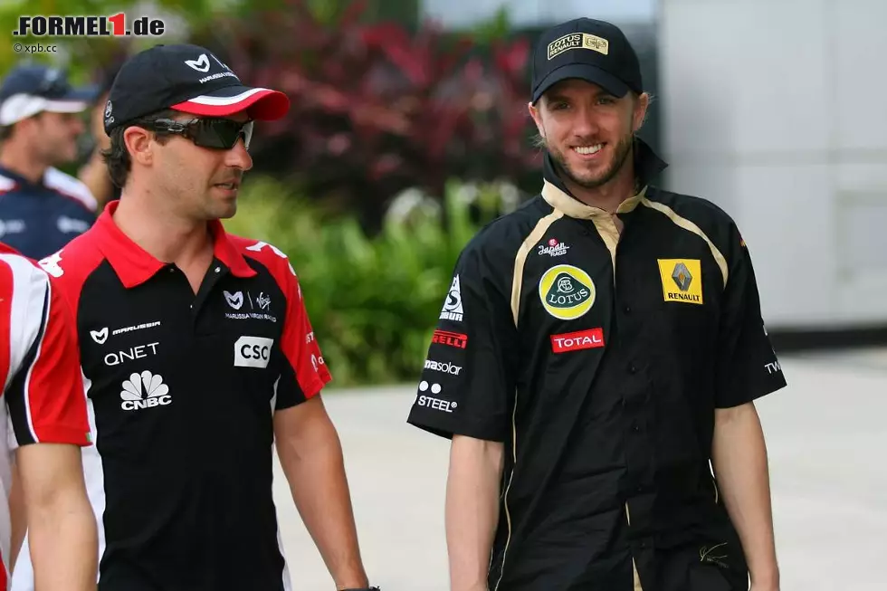 Foto zur News: Timo Glock (Marussia-Virgin) und Nick Heidfeld (Renault)