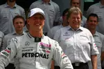 Foto zur News: Michael Schumacher (Mercedes) Norbert Haug (Mercedes-Motorsportchef)