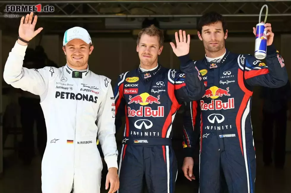 Foto zur News: Nico Rosberg (Mercedes), Sebastian Vettel (Red Bull) und Mark Webber (Red Bull)