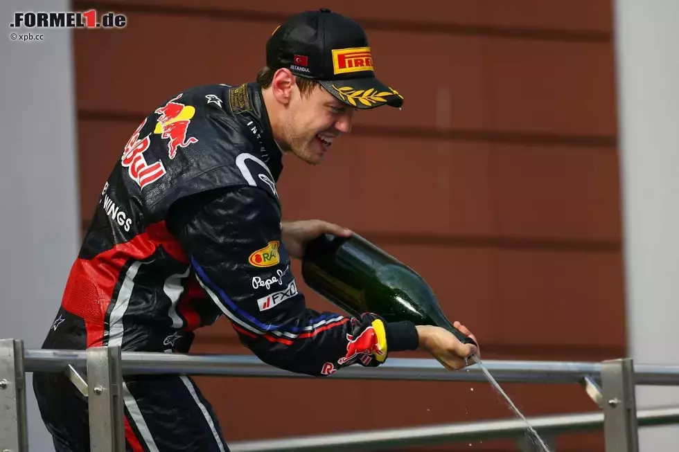 Foto zur News: Sebastian Vettel (Red Bull)